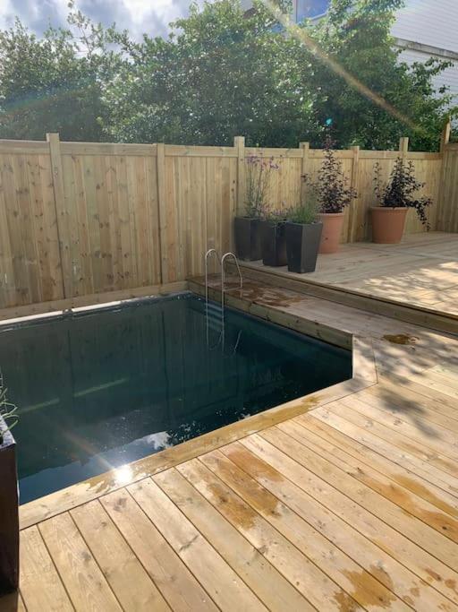 Big 10 Min Walk From Citycenter-swimmingpool Villaer *