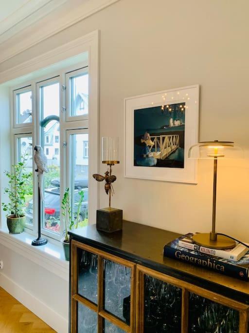 Big 10 Min Walk From Citycenter-swimmingpool Villaer Stavanger