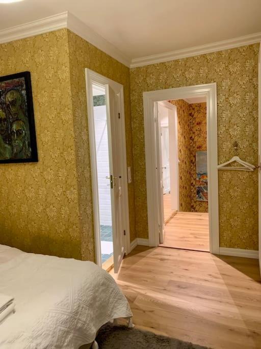 Villaer Big 10 Min Walk From Citycenter-swimmingpool *